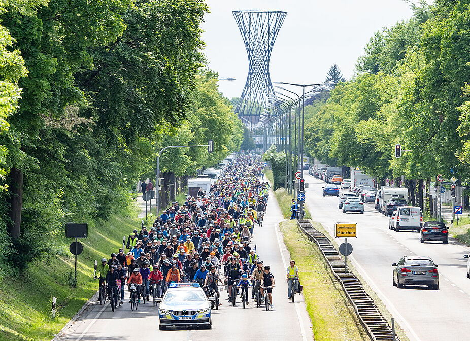 Sternfahrt Bild Webseite / Newsletter / Profil Sternfahrt Radfahrende