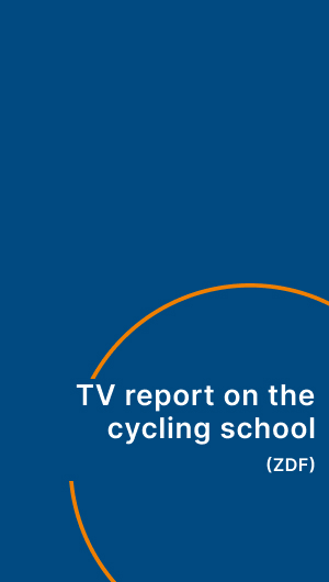Watch this video from ZDF and find out how our cycling school in Munich helps adults learn to ride a bike safely and confidently. Our experienced cycling instructors provide patient and professional instruction in a safe environment.
